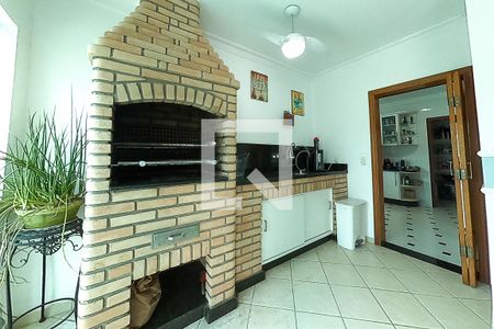 Casa à venda com 390m², 6 quartos e 4 vagaschurrasqueira