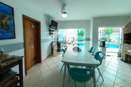 Casa à venda com 390m², 6 quartos e 4 vagaschurrasqueira