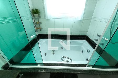 Casa à venda com 390m², 6 quartos e 4 vagasbanheiro suite 3