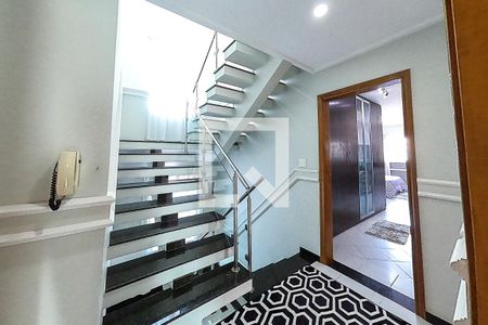 Casa à venda com 390m², 6 quartos e 4 vagashall pavimento 2