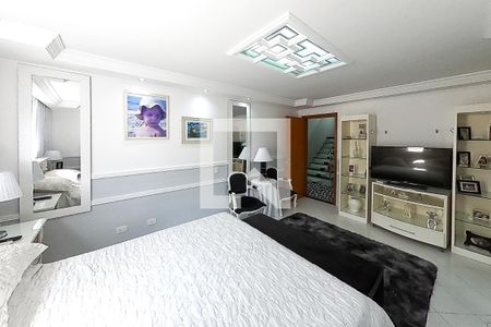 Casa à venda com 390m², 6 quartos e 4 vagassuite 3