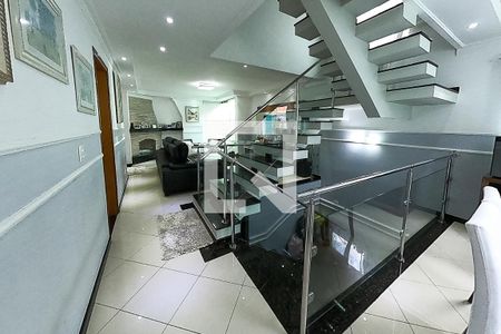 Casa à venda com 390m², 6 quartos e 4 vagasvista sala de jantar