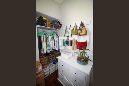 Apartamento à venda com 70m², 3 quartos e 1 vaga Apartamento à venda com 70m², 3 quartos e 1 vagaQuarto de Serviço