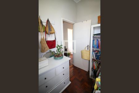 Apartamento à venda com 70m², 3 quartos e 1 vaga Apartamento à venda com 70m², 3 quartos e 1 vagaQuarto de Serviço