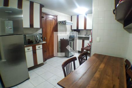 Apartamento à venda com 110m², 3 quartos e 1 vaga Apartamento à venda com 110m², 3 quartos e 1 vagaCozinha
