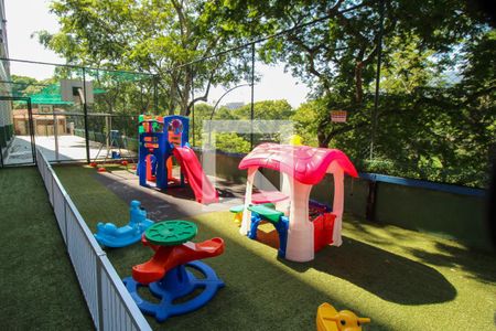 Apartamento à venda com 50m², 1 quarto e 1 vaga Apartamento à venda com 50m², 1 quarto e 1 vagaÁrea comum - Playground