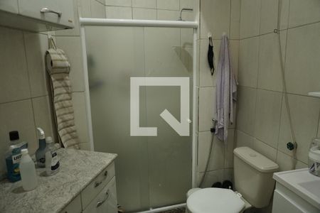 Casa à venda com 125m², 3 quartos e sem vagaBanheiro da Suíte