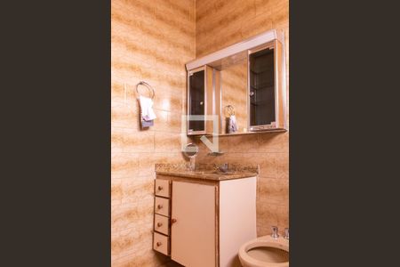 Casa para alugar com 280m², 4 quartos e 4 vagas Casa para alugar com 280m², 4 quartos e 4 vagasBanheiro Social 2