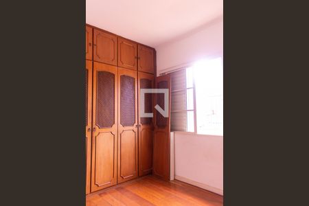 Casa para alugar com 280m², 4 quartos e 4 vagas Casa para alugar com 280m², 4 quartos e 4 vagasQuarto 4