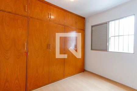 Quarto 1 de apartamento para alugar com 2 quartos, 42m² em Jardim Andaraí, São Paulo