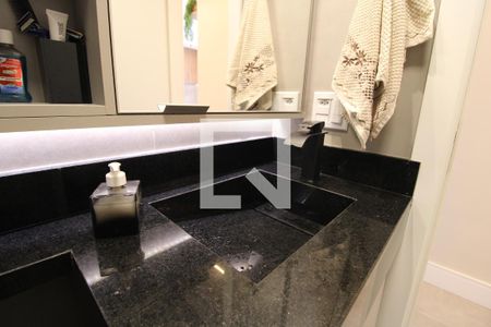 Apartamento à venda com 83m², 3 quartos e 2 vagasPia do banheiro comum