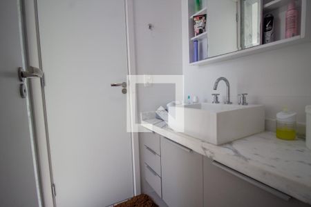 Apartamento à venda com 120m², 3 quartos e 2 vagas Apartamento à venda com 120m², 3 quartos e 2 vagasBanheiro da Suíte 1 e 2