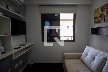 Apartamento à venda com 120m², 3 quartos e 2 vagas Apartamento à venda com 120m², 3 quartos e 2 vagasSuíte 1