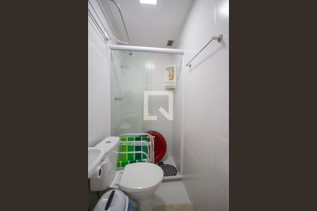 Apartamento à venda com 120m², 3 quartos e 2 vagas Apartamento à venda com 120m², 3 quartos e 2 vagasBanheiro de Serviço