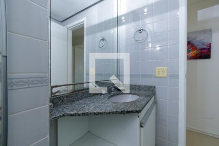 Apartamento para alugar com 180m², 3 quartos e 2 vagas Apartamento para alugar com 180m², 3 quartos e 2 vagasBanheiro 1