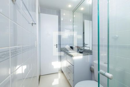 Apartamento para alugar com 180m², 3 quartos e 2 vagas Apartamento para alugar com 180m², 3 quartos e 2 vagasSuíte Banheiro