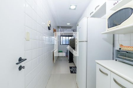 Apartamento para alugar com 180m², 3 quartos e 2 vagas Apartamento para alugar com 180m², 3 quartos e 2 vagasCozinha