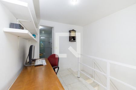 Apartamento para alugar com 180m², 3 quartos e 2 vagas Apartamento para alugar com 180m², 3 quartos e 2 vagasEscritório