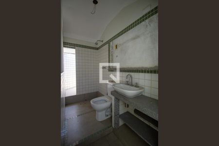 Casa à venda com 380m², 6 quartos e 6 vagas Casa à venda com 380m², 6 quartos e 6 vagasBanheiro da Suíte 6