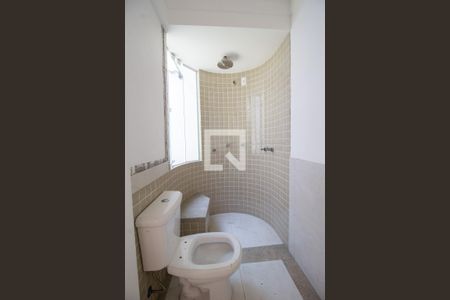 Casa à venda com 380m², 6 quartos e 6 vagas Casa à venda com 380m², 6 quartos e 6 vagasBanheiro da Suíte 5