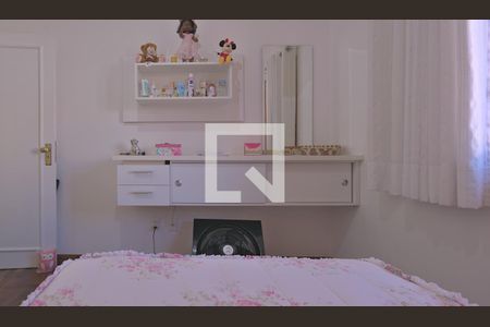 Casa à venda com 153m², 5 quartos e 2 vagasQuarto 1