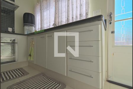 Casa à venda com 153m², 5 quartos e 2 vagasCozinha