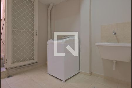 Casa à venda com 153m², 5 quartos e 2 vagasÁrea de Serviço