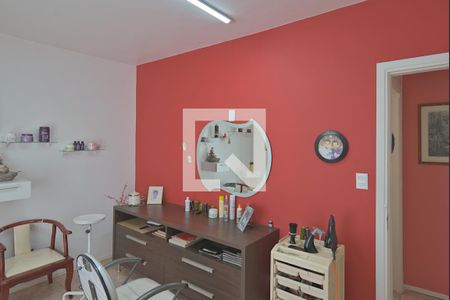 Casa à venda com 153m², 5 quartos e 2 vagasCasa fundos - Quarto