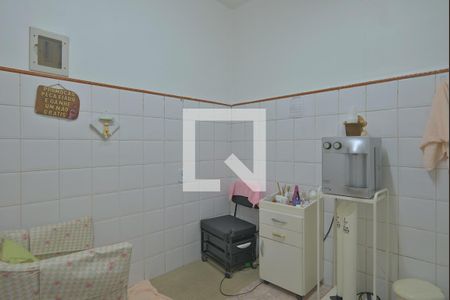 Casa à venda com 153m², 5 quartos e 2 vagasCasa fundos - Cozinha