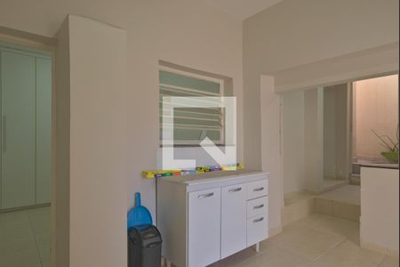 Casa à venda com 153m², 5 quartos e 2 vagasQuintal