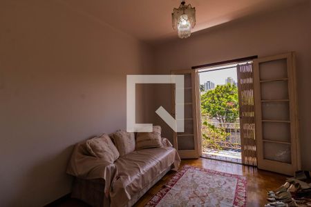 Casa à venda com 400m², 4 quartos e 3 vagas Casa à venda com 400m², 4 quartos e 3 vagasQuarto 4 - suíte