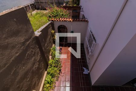Casa à venda com 400m², 4 quartos e 3 vagas Casa à venda com 400m², 4 quartos e 3 vagasÁrea externa