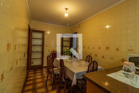 Casa à venda com 400m², 4 quartos e 3 vagas Casa à venda com 400m², 4 quartos e 3 vagasCozinha - sala de jantar