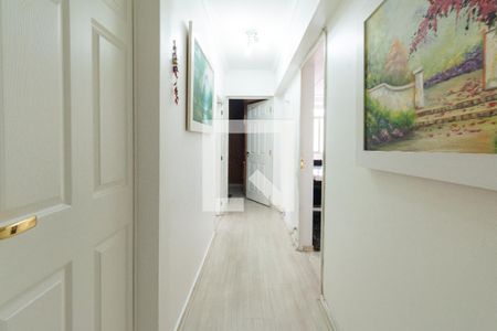 Apartamento à venda com 106m², 3 quartos e 1 vaga Apartamento à venda com 106m², 3 quartos e 1 vagaCorredor