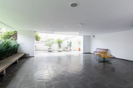 Apartamento à venda com 106m², 3 quartos e 1 vaga Apartamento à venda com 106m², 3 quartos e 1 vagaEntrada