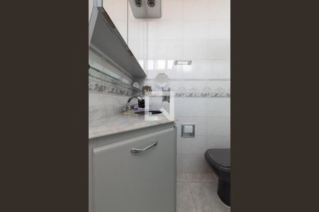 Apartamento à venda com 106m², 3 quartos e 1 vaga Apartamento à venda com 106m², 3 quartos e 1 vagaSuíte1 - banheiro