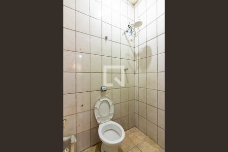 Banheiro de casa para alugar com 1 quarto, 30m² em Vila Yara, Osasco
