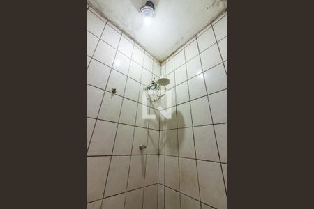 Banheiro de casa para alugar com 1 quarto, 30m² em Vila Yara, Osasco