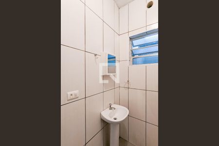 Banheiro de casa para alugar com 1 quarto, 30m² em Parque Terra Nova Ii, São Bernardo do Campo