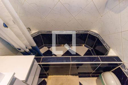 Casa à venda com 154m², 3 quartos e 2 vagasBanheiro