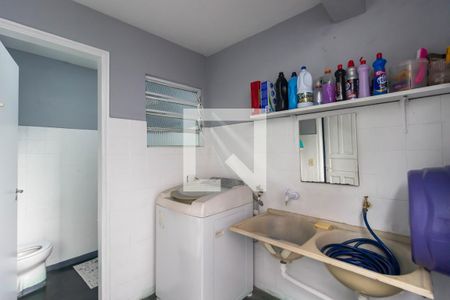 Casa à venda com 154m², 3 quartos e 2 vagasÁrea de Serviço