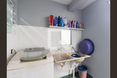 Casa à venda com 154m², 3 quartos e 2 vagasÁrea de Serviço