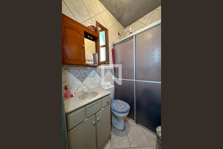 Casa à venda com 120m², 3 quartos e 1 vagaBanheiro