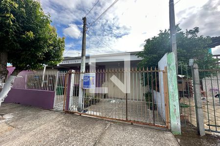 Casa à venda com 120m², 3 quartos e 1 vagaFachada
