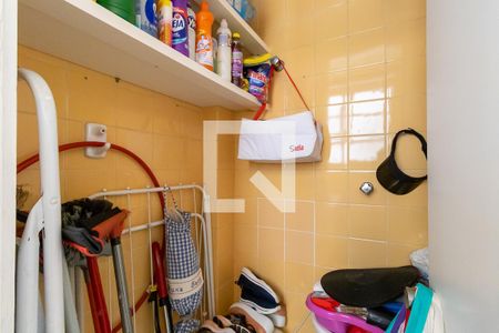 Apartamento à venda com 86m², 3 quartos e 1 vaga Apartamento à venda com 86m², 3 quartos e 1 vagaBanheiro de serviço