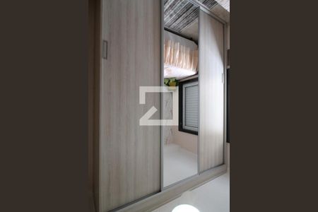 Casa à venda com 264m², 5 quartos e 2 vagasQuarto 1 - Armários