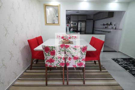 Casa à venda com 264m², 5 quartos e 2 vagasSala de Jantar