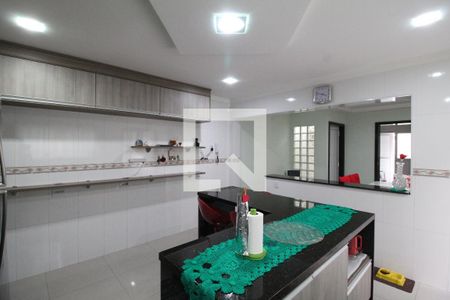 Casa à venda com 264m², 5 quartos e 2 vagasCozinha