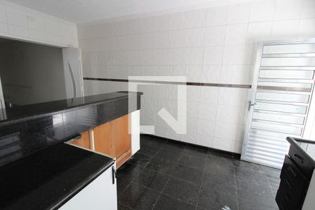 Casa de condomínio para alugar com 250m², 2 quartos e 4 vagasCozinha