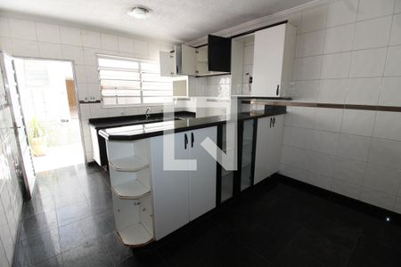 Casa de condomínio para alugar com 250m², 2 quartos e 4 vagasCozinha